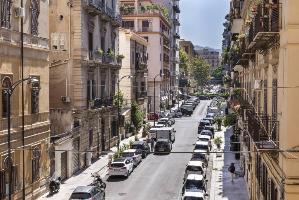 Appartement Al Politeama à Palerme Extérieur photo